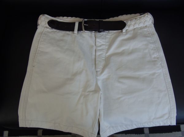 BERMUDAS ABERCROMBIE COM CINTO - TAM. 38 A 44