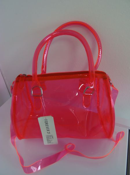 BOLSA BAUZINHO FOREVER 21 EM NEON