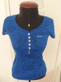 BLUSA GUESS  MALHA TRABALHADA BOTÃO TAMANHOS PP-P e M